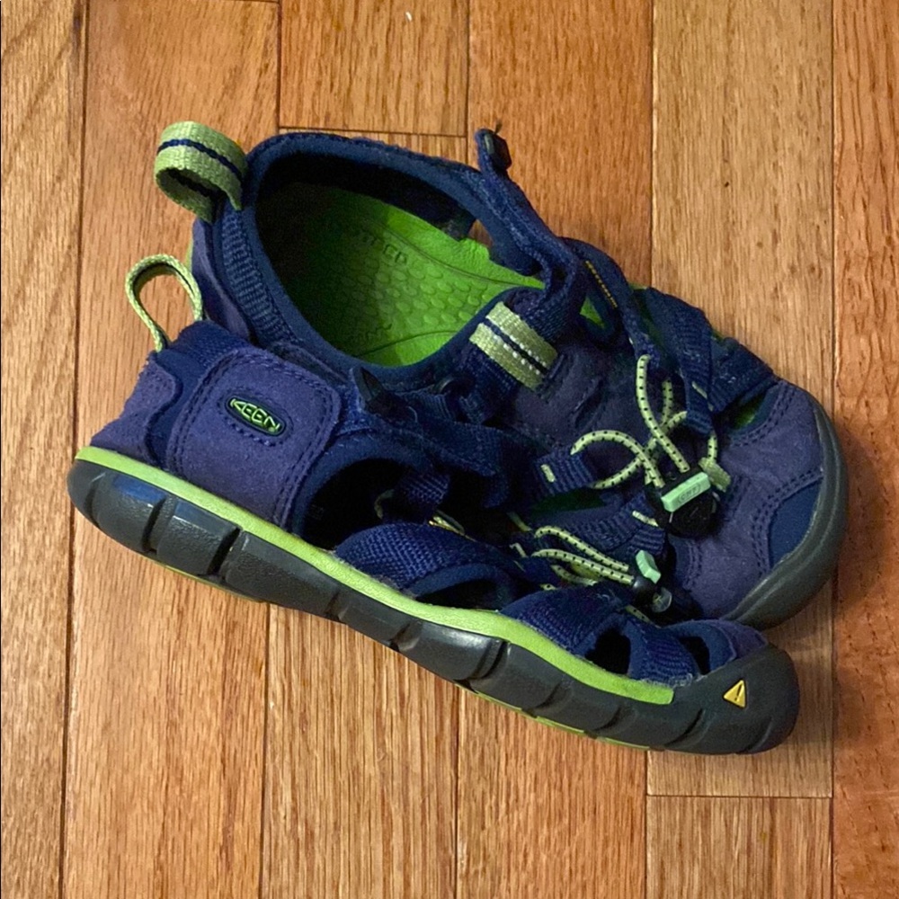 Keen Blue and Green Outdoor Sandals with Adjustable Straps